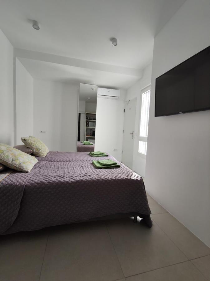Room Near The Sea 마르베야 외부 사진